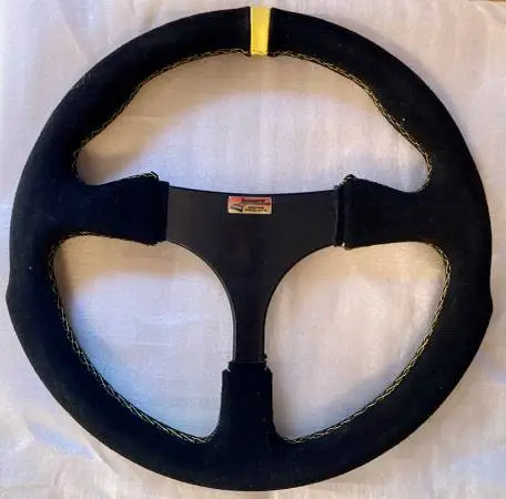 Longacre 320mm (12.6) steering wheel