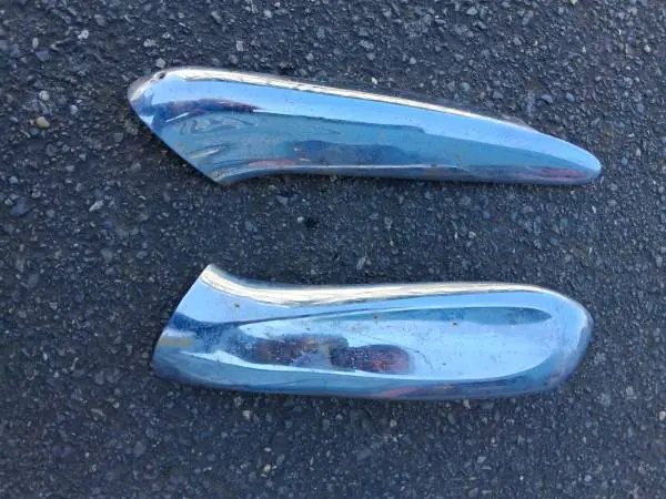 1958 Chev Impala 2 Door Hardtop Right Upper and Lower Seat Moldings