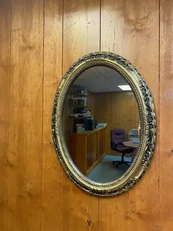 Mirror, oval shaped