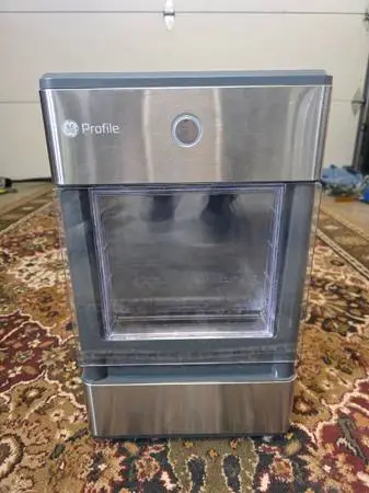 GE Opal Nugget Ice Maker