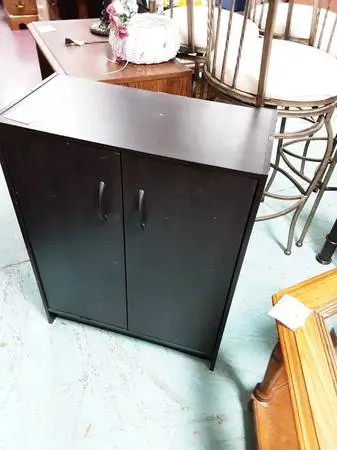2-Door Cabinet 10685