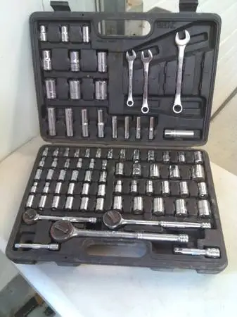 Socket set