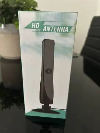 Indoor HD TV Antenna - New!