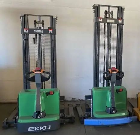 New Ekko Straddle Stacker