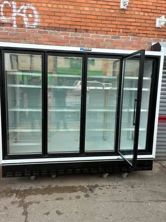 4 door freezer/restaurant equipment