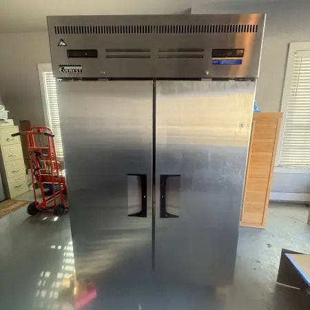 Commercial refrigerator freezer or just refrigerator