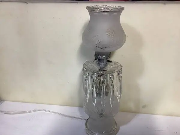 Single fancy table lamp