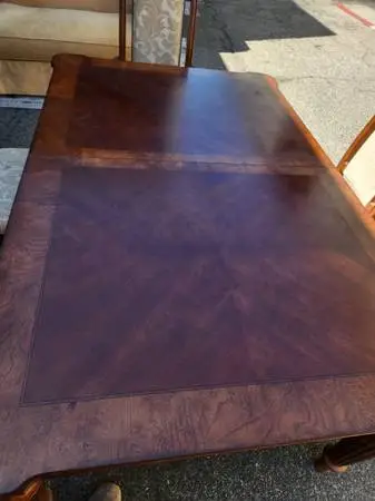KITCHEN TABLE