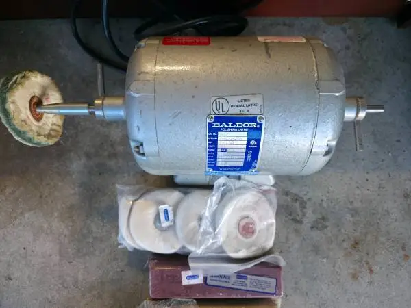 Baldor Polishing Lathe Grinder & Buffing Pads/Compound