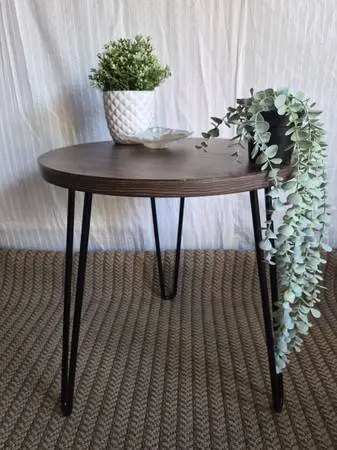Super Cute Circle Sidetable for Sale