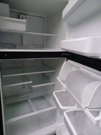 Refrigerator  top freezer like new