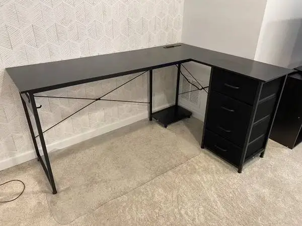 L shaped desk