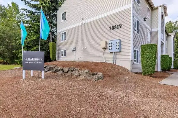 Live in your dream home! 2 Bd/1 ba, 757 SqFt