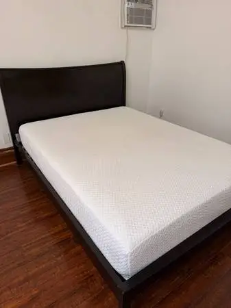 Queen size Solid wood bed frame Mahogany with Head Board