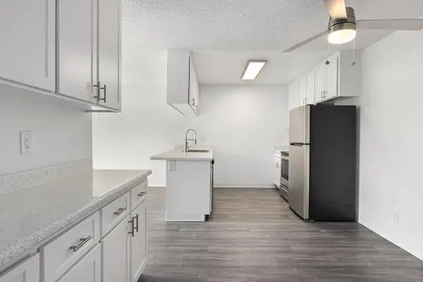 Air Conditioning, Refrigerator, On-Site Maintenance, Dishwashers