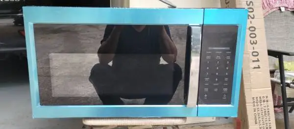 Brand new  microwave
