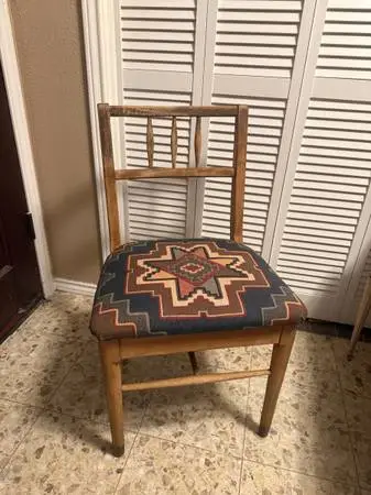 VTG Rustic Southwestern Pattern Seat Wooden Chair