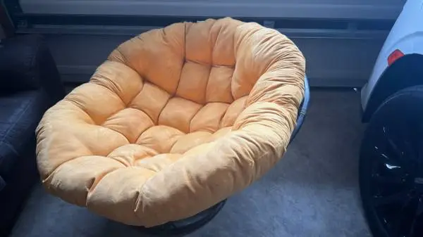 Furniture Piece Rattan 42-Inch Papasan Chair with Micro Suede Cushion