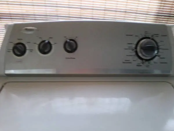 Whirlpool non digital-dial operated cloths washer