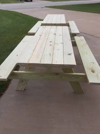 Picnic Table [treated]