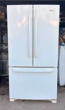 36”. WHIRLPOOL FRECH DOOR REFRIGERATOR “ WORKS GREAT”