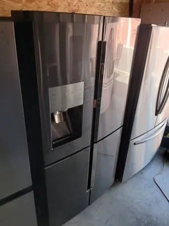 Samsung black stainless steel showcase 4 door refrigerator counter