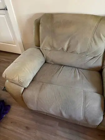 6-Piece Faux Leather Power Reclining Sectional – MAKE AN OFFER