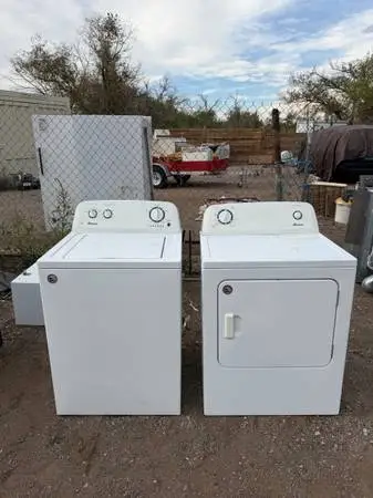 Amana Electric Washer & Electric 220 Plug Dryer Set For Sale $300
