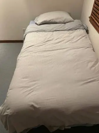 NICE TWIN BED MATTRESS