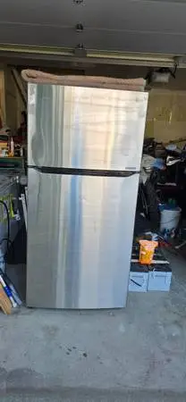 LG refrigerator