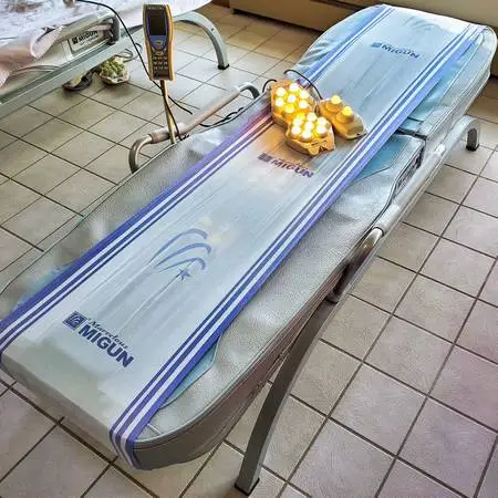 Migun Massage Bed Chair