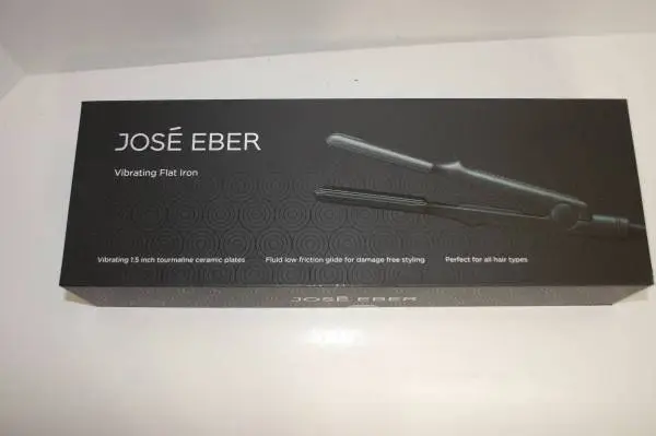 NEW Jose Eber 1654671 Flat Iron 100 Ceramic 1.25 Black