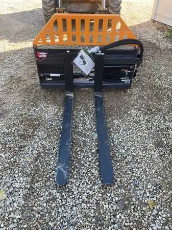 side shift skidsteer forks