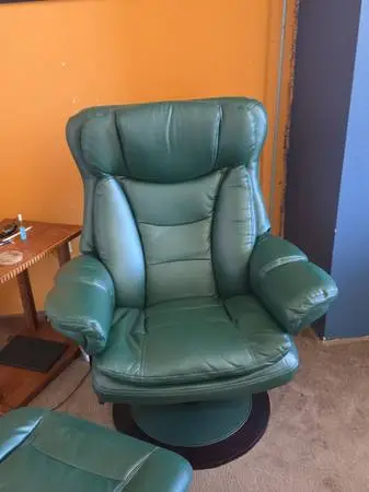 Apartment Moving Sale