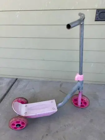 Three Wheel Toddler Kids Scooter
