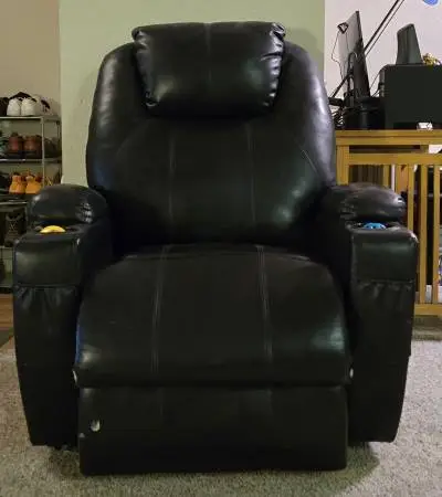 Comfortable Living Room Chair