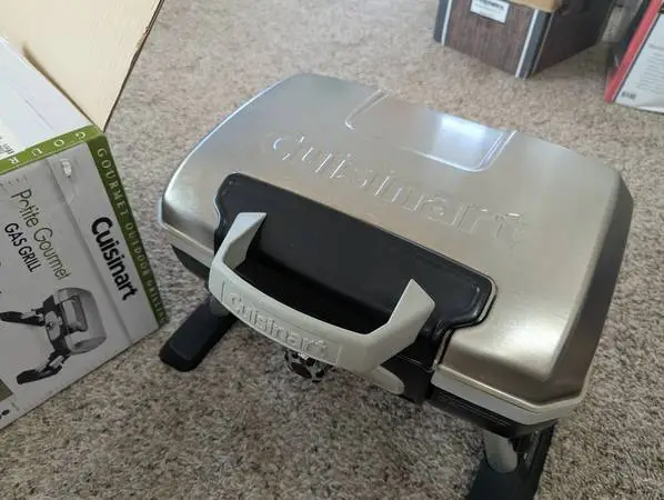 Cuisinart Petit Gourmet Gas Grill