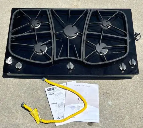 Jenn-Air JGC9536BDR 36” 5 Burner Gas Cooktop Range Bronze color