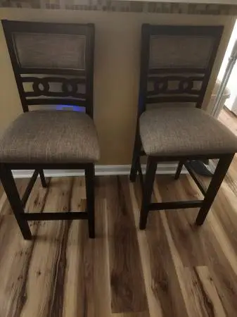 2 Bar Chairs as a Set