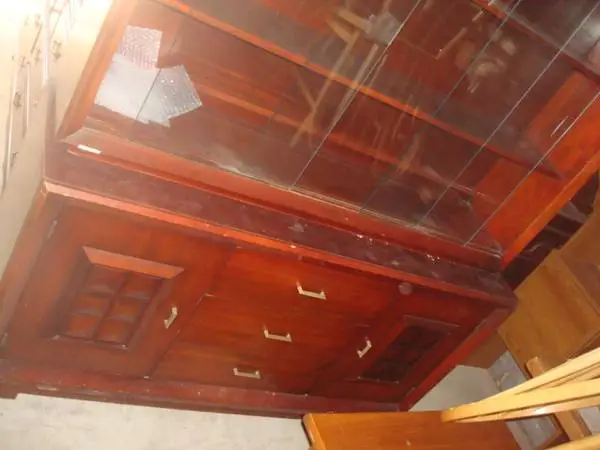 2 pc china cabinet