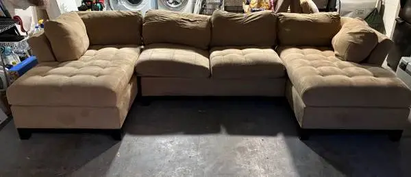 Cindy Crawford Home Large U-Shaped Sectional/Couch - Good Condition