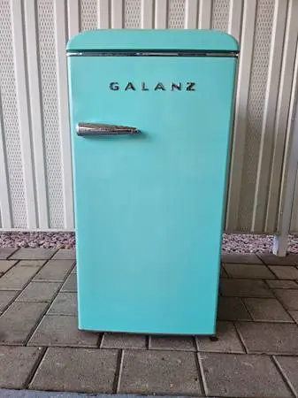 MINI REFRIDGERATOR