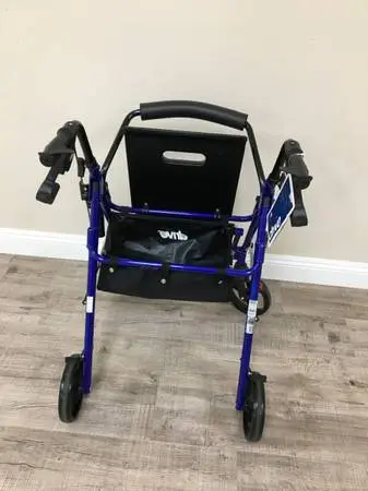 Duet Rollator/Transport Chair