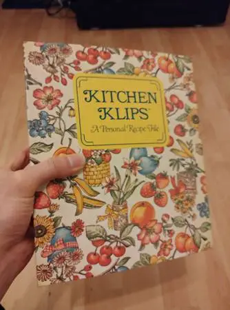 Kitchen Klips: A Personal Recipe File (HC, 1982) - OBO