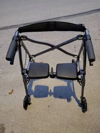 ☆☆☆☆ Medical Walker Sit or Stand ☆☆☆☆