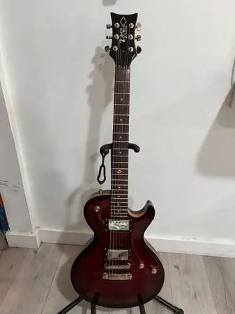 DBZ Diamond Bolero Single Cut Electric Guitar!