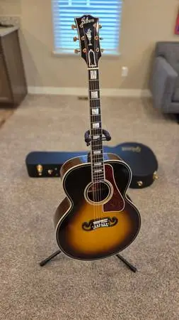 Gibson SJ-200 Western Classic - Vintage Sunburst