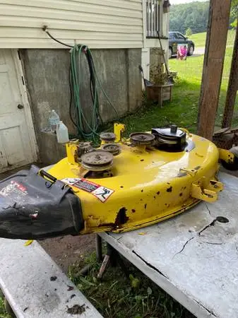 John Deere lt133 38” mower deck (PARTS!!