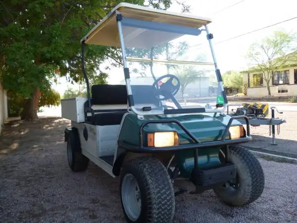 Golf cart Club Car Carryall