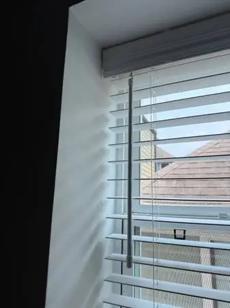 Blinds Stringless